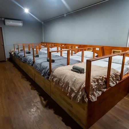 Aladdin Guest House Ko Phi Phi Exterior foto